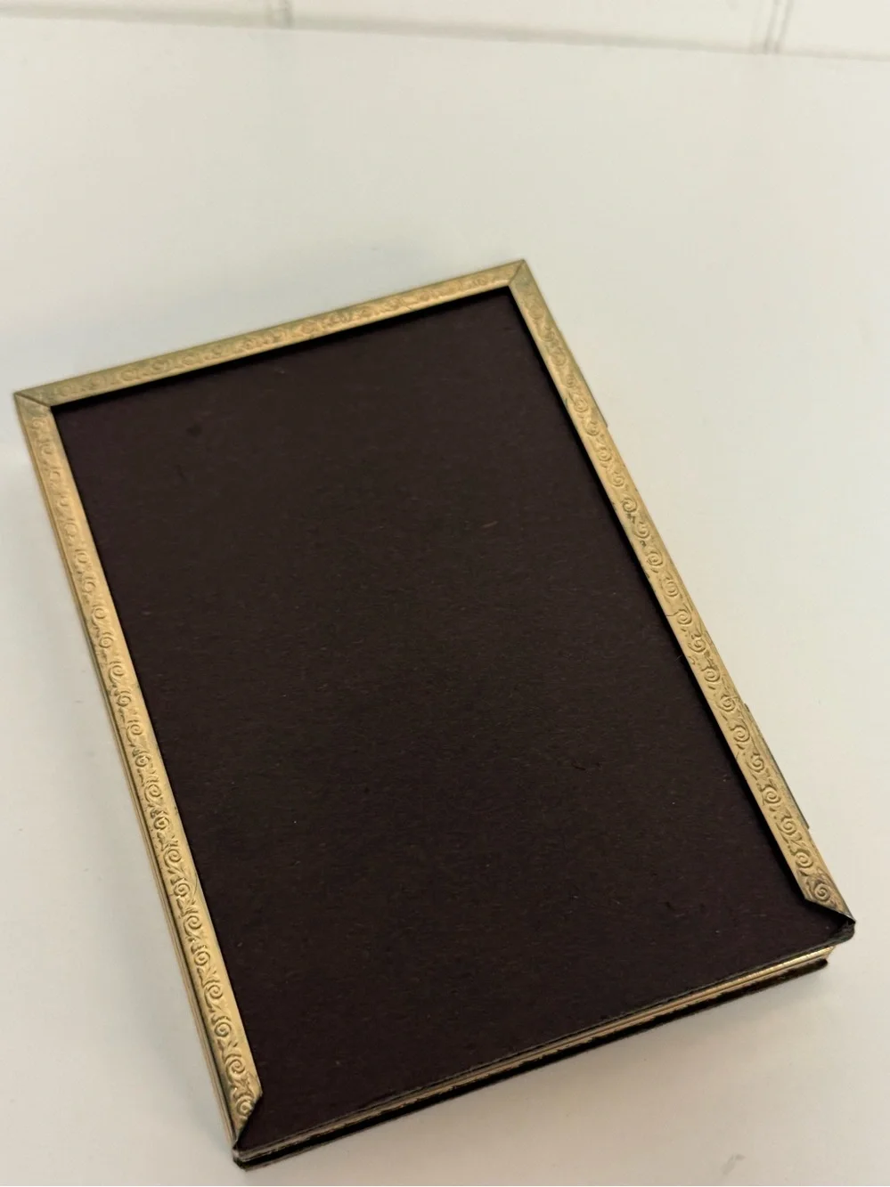 Vintage Goldtone Hinged Double 3.5x5 Picture Frame | Tabletop Display